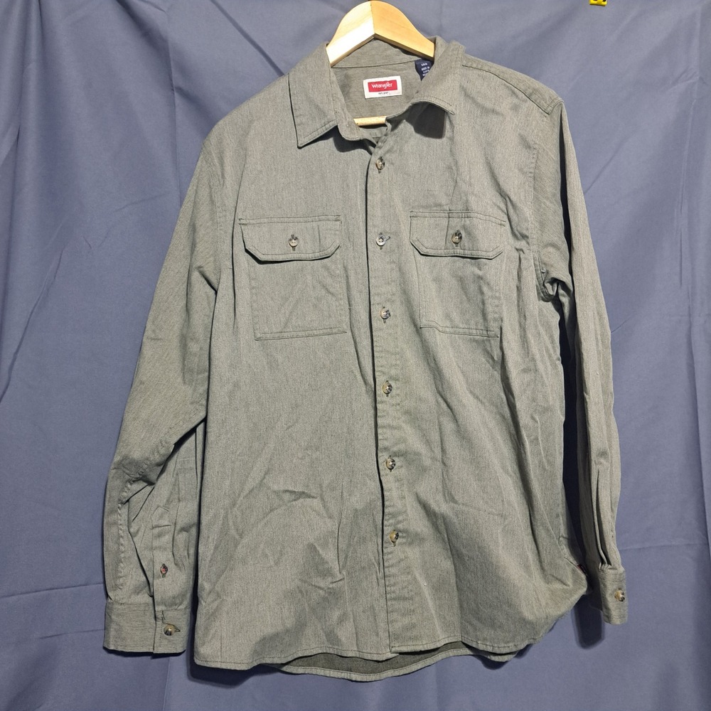Wrangler Mens LG Lt Green Long Sleeve Button Up Cotton Poly Blend Casual Work